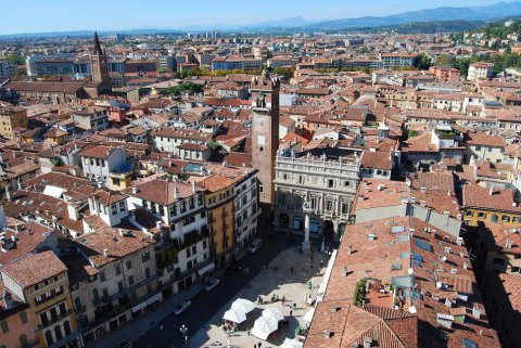Verona, una rassegna su rigenerazione urbana e sviluppo sostenibile