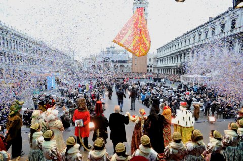 Torna il Carnevale di Venezia, il più bello e colorato del mondo