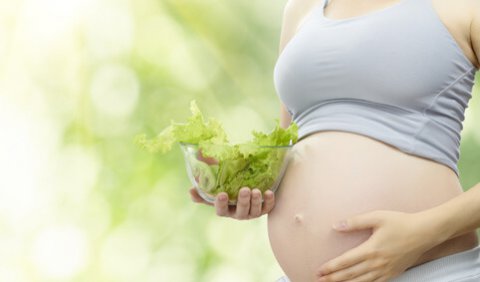 Alimentazione vegetariana in gravidanza, consigli per una dieta sana