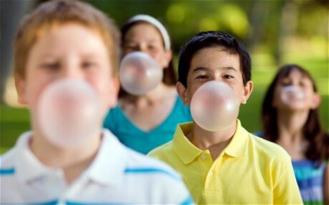 Dal Regno Unito arriva il chewing gum biodegradabile