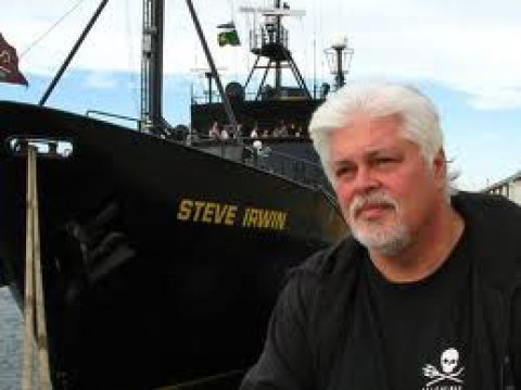 I Primi Australiani omaggiano il Capitano di Sea Shepherd