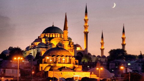 Istanbul tra lo shopping ed il profumo di miele